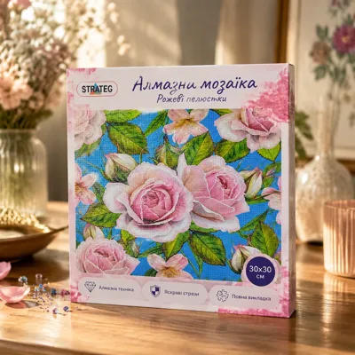 Алмазна мозаїка Strateg Рожеві пелюстки 30х30 см