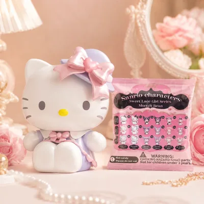 Фігурка-сюрприз POP TOP SANRIO – ЕЛЕГАНТНІ ПАНЯНКИ 24MQD-036