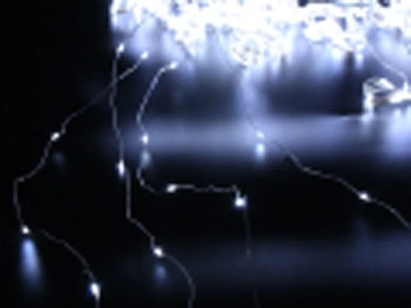 Гірлянда вулична у вигляді шторки шириною 8метра, 600 LED, 1,5м одна мідна нитка, колір свічення - білий холодний