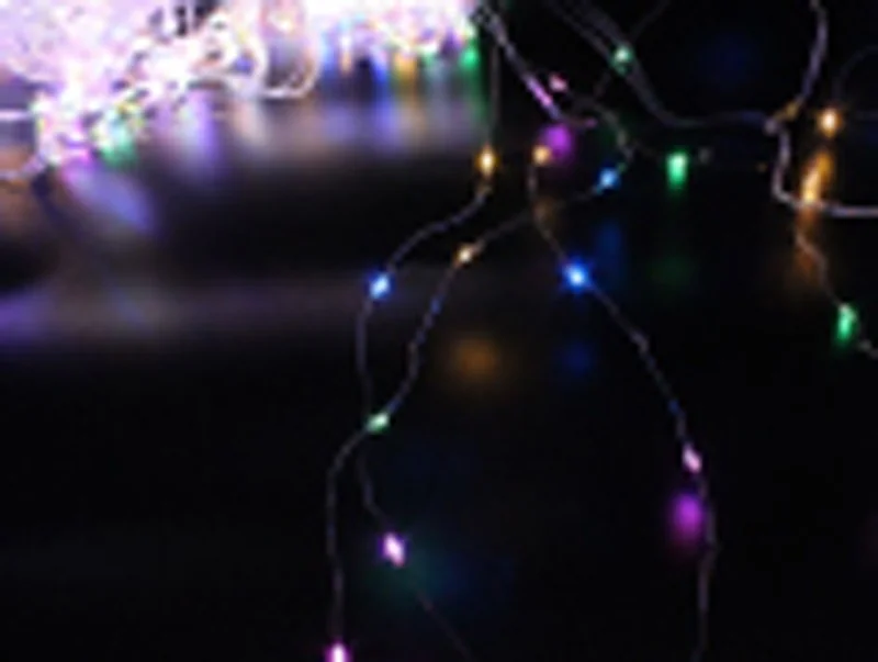 Гірлянда вулична у вигляді шторки шириною 8метра, 600 LED, 1,5м одна мідна нитка, колір свічення - різнокольоровий