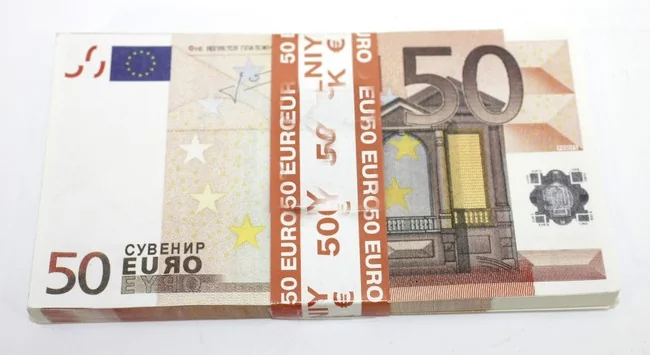 Гроші сувенірні € "50"
