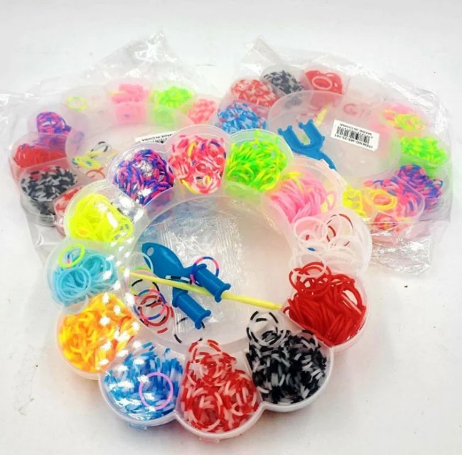 Гумочки для плетіння "Rainbow Loom" 450 штук "Квіточка" пластиковий бокс — фото 2