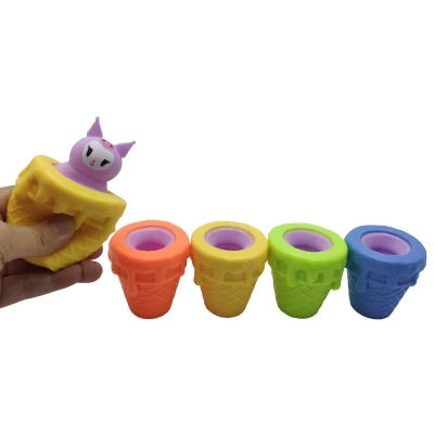 Іграшка антистрес вистрибуючий Зайчик Kuromi 6см — фото 2