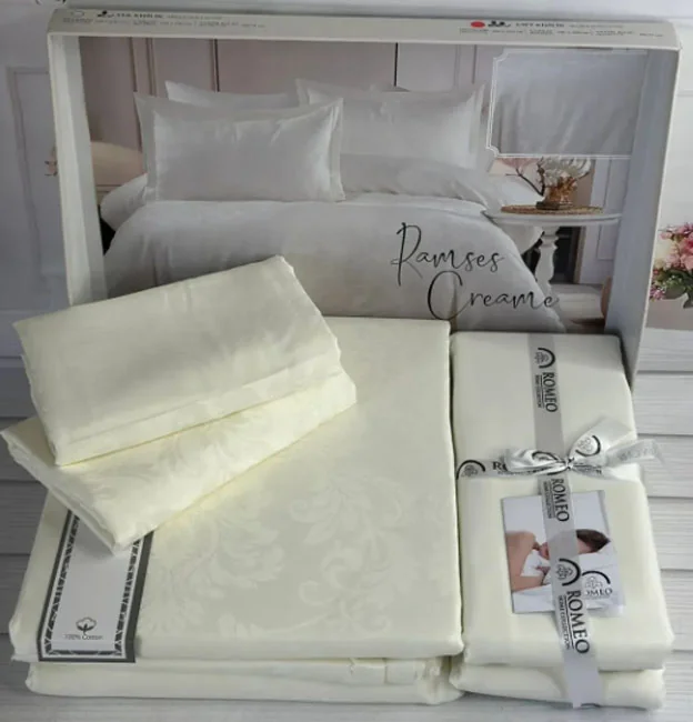 Комплект постільної білизни Romeo home жаккард 2-спальний — фото 3