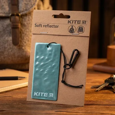 Мяка світловідбиваюча підвіска прямокутна мятна KITE K23-109-3