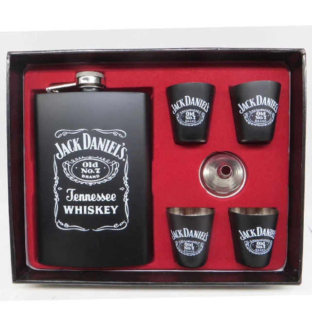 Набір подарунковий (фляга + лійка + 4 склянки) "Jack Daniels"