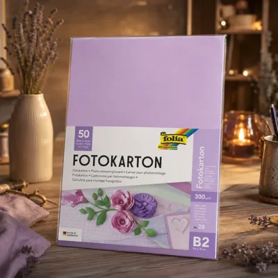 Папір для дизайну Fotokarton B2 (50*70см) №28 Світло-фіолетовий, 300г/м2, Folia