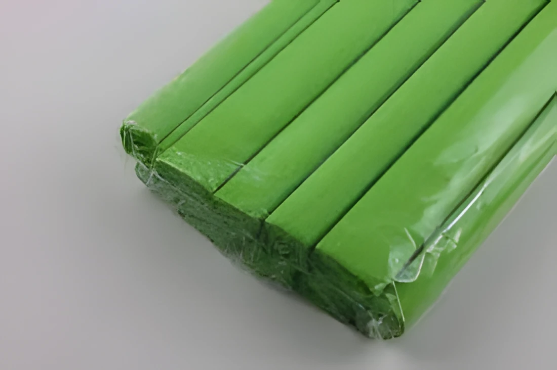 Гофрований папір INTERDRUK зелений 50×200 см — Хобі та декор