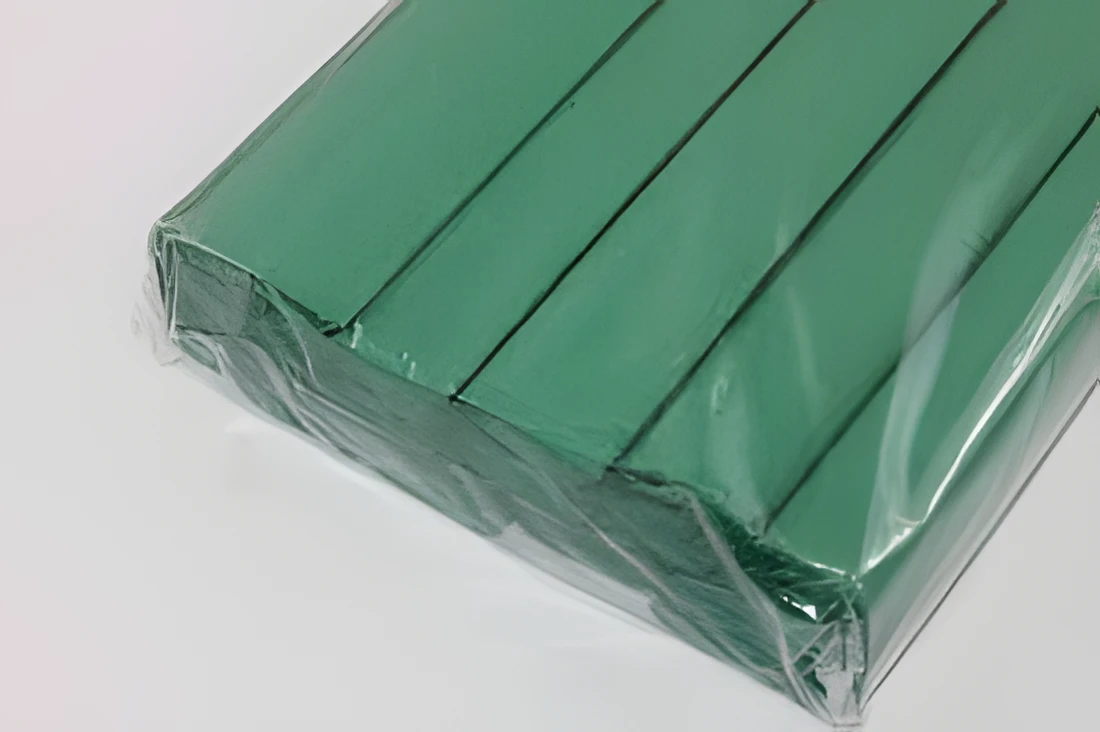 ПАПІР ГОФРОВАНИЙ INTERDRUK 50*200см №24 т-зелений