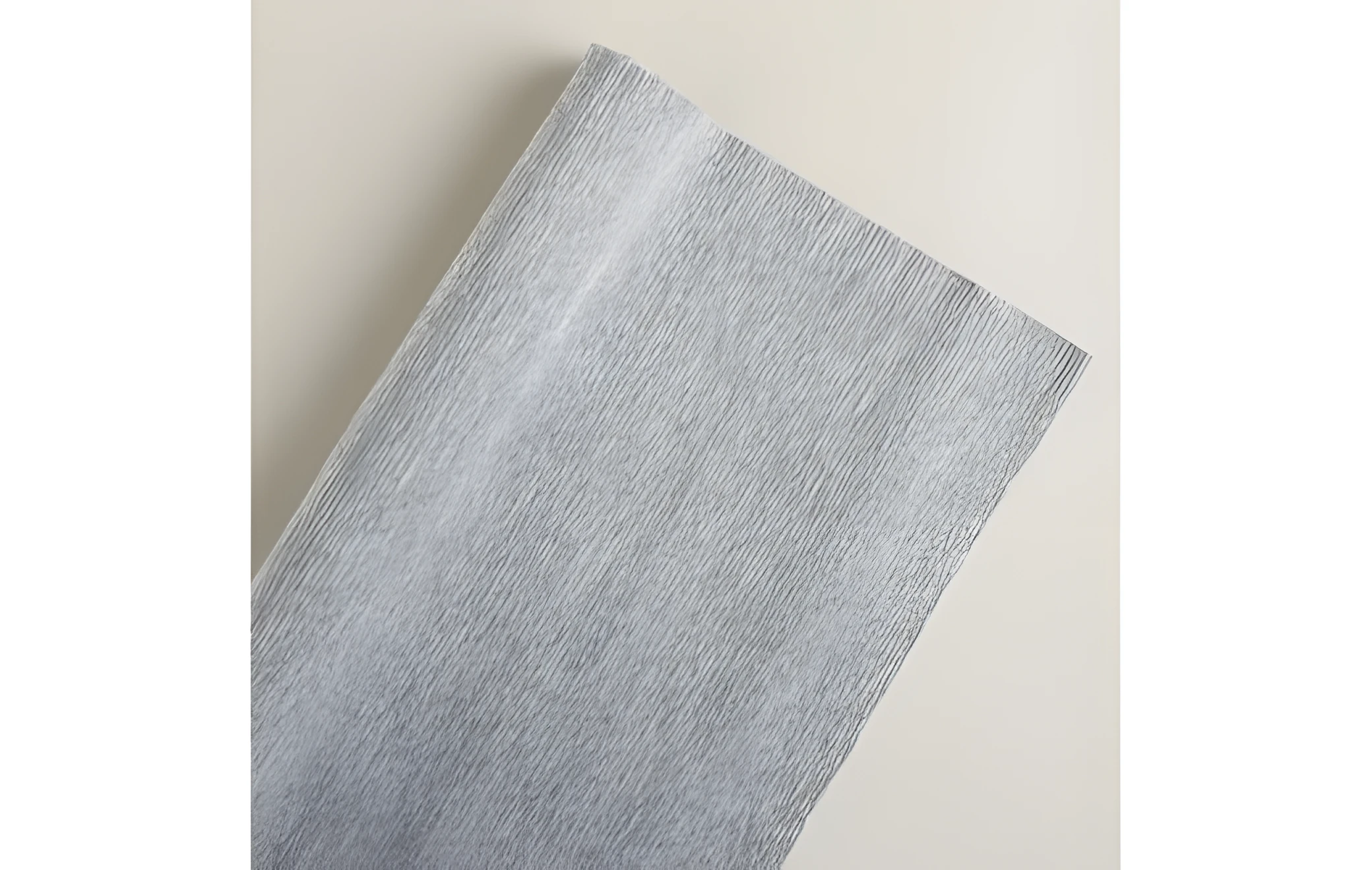 Гофрований папір INTERDRUK 50×200см сірий — Хобі та декор