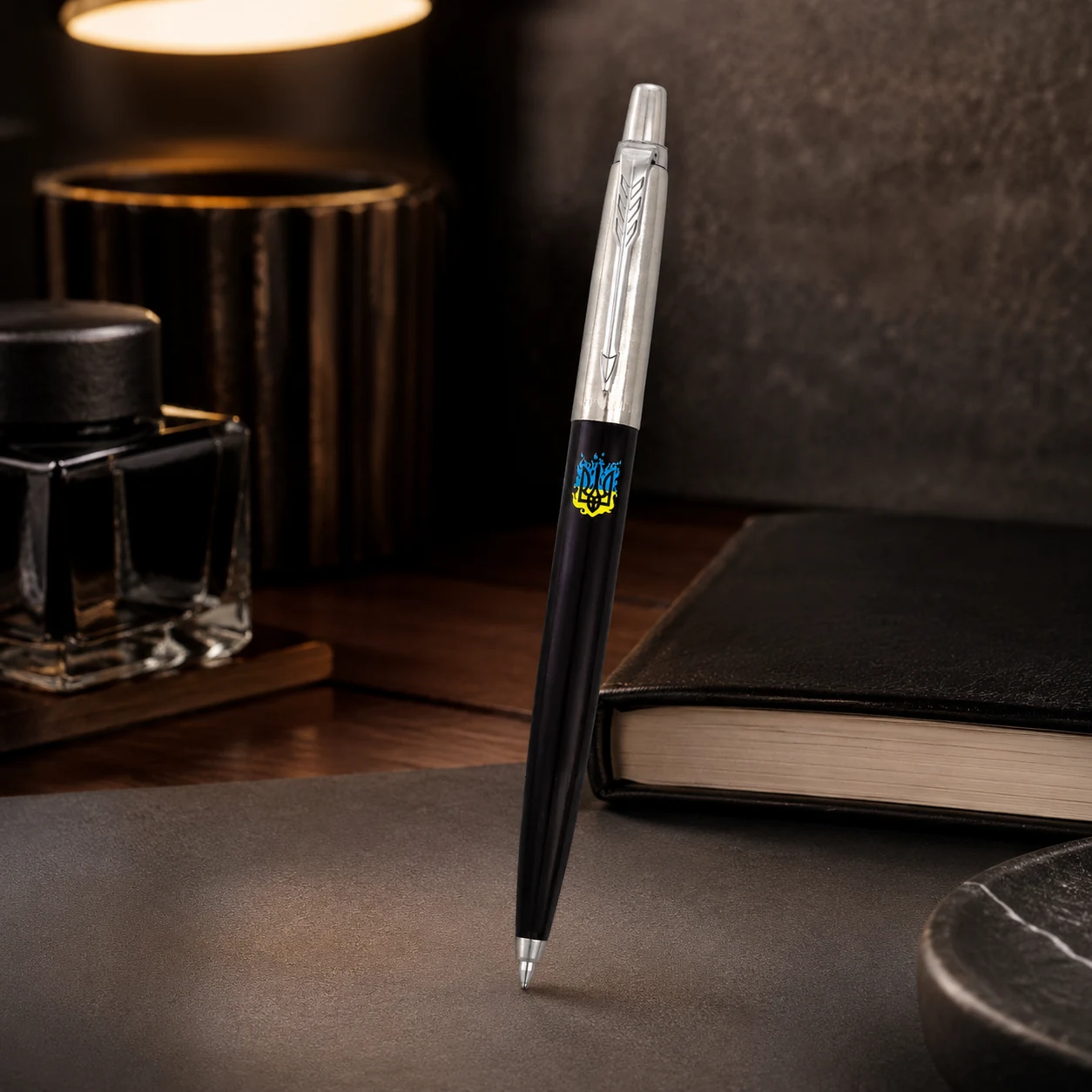 Parker Jotter Originals Ukraine Black Вогняний Тризуб — Ручки та олівці