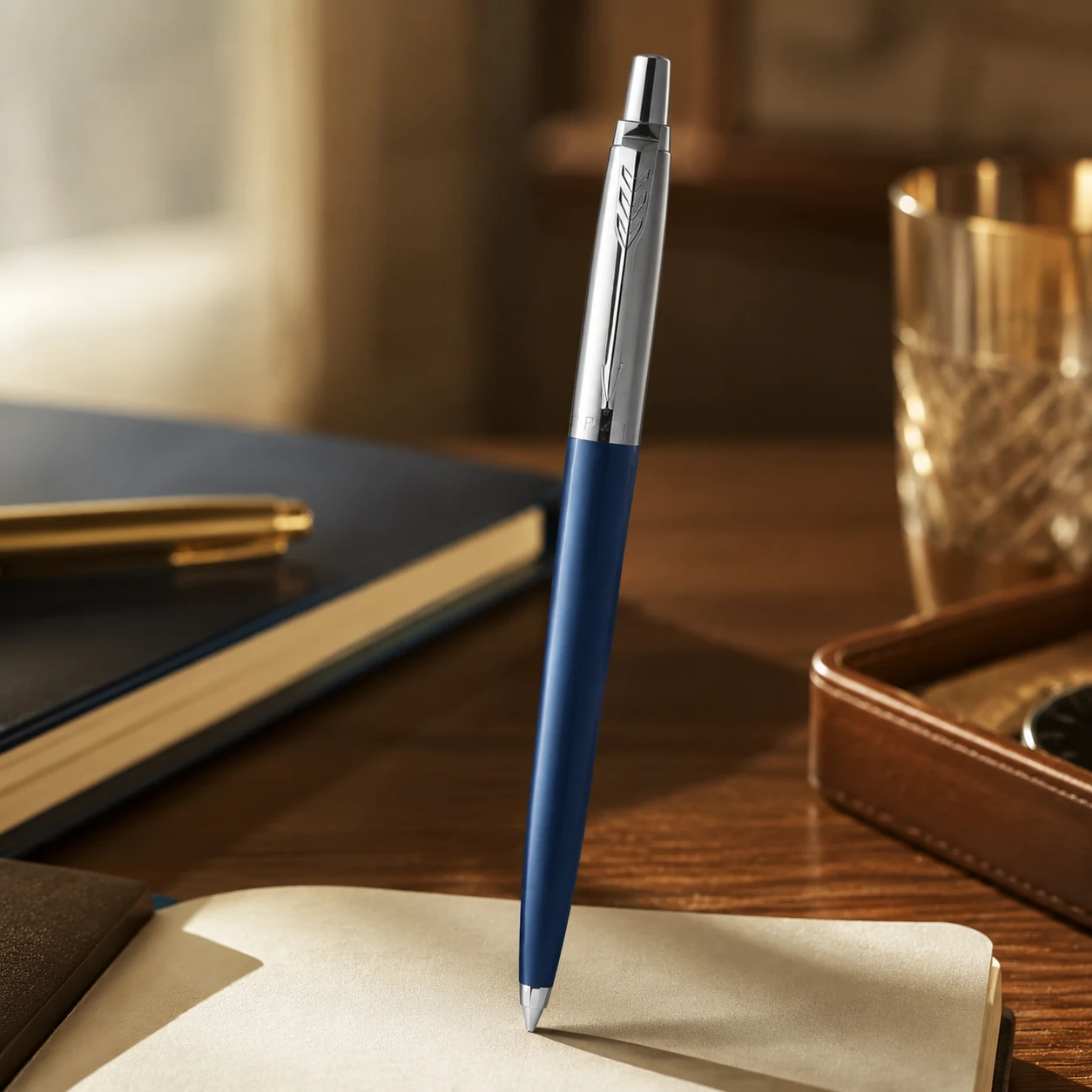 Parker Jotter 17 Standard Blue — Ручки та олівці