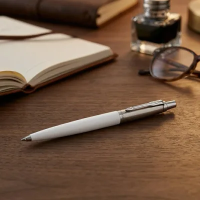 Ручка кулькова Parker Jotter White 15 032