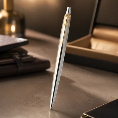 Ручка кулькова Parker Jotter з позолотою GT 16 032