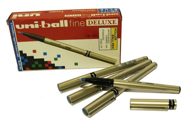 Ручка ролер синя "UNI" Fine Deluxe — фото 2