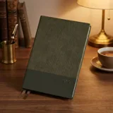 Щоденник Leo Planner Velvet А5 2026 темно-зелений — фото 1