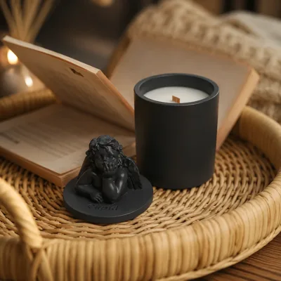 Свічка парфумована CUPID SANTAL GRAFITE 100% WOOD WAX 165g 35h NAC 1034GF
