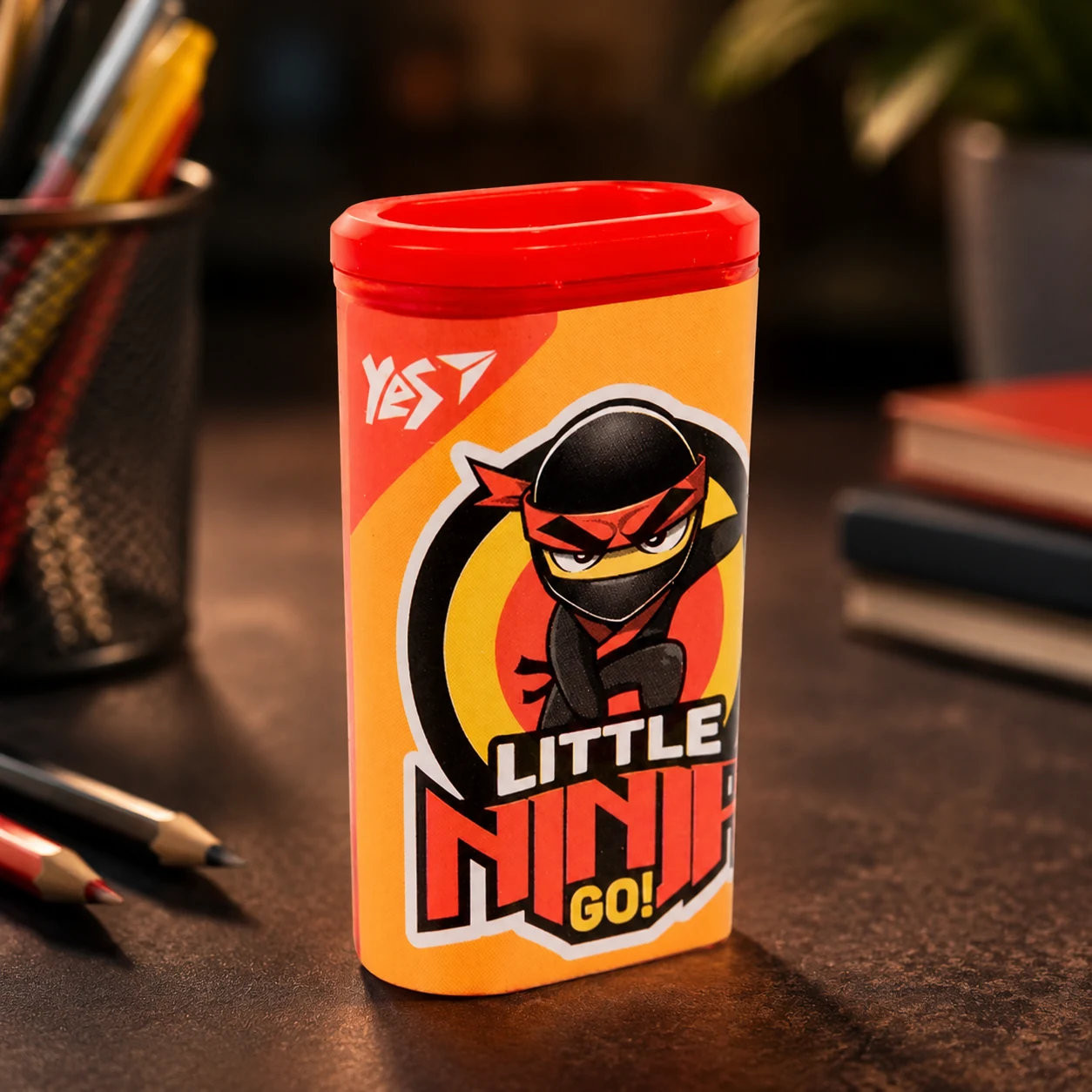 Точилка YES Ninja з контейнером — Настільне приладдя