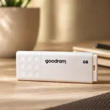 USB флеш накопичувач 128GB GOODRAM UME2 White — фото 1