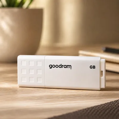 USB флеш накопичувач 128GB GOODRAM UME2 White